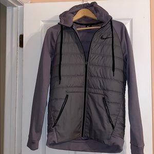 SOLD NEVER WORN! Nike Therma Full Zip Training
